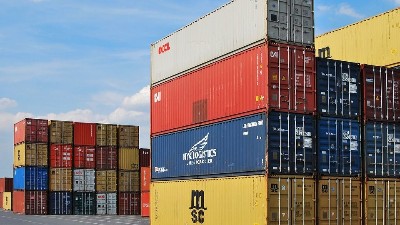 7月份国际市场积极开拓，外贸营销价跌量升
